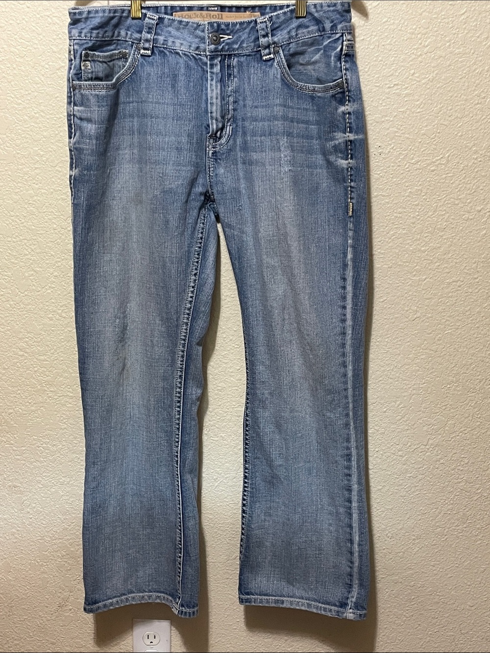 Rock And Roll Cowboy Men's Denim Bootcut Jeans. Good Condition. Size 36X32.